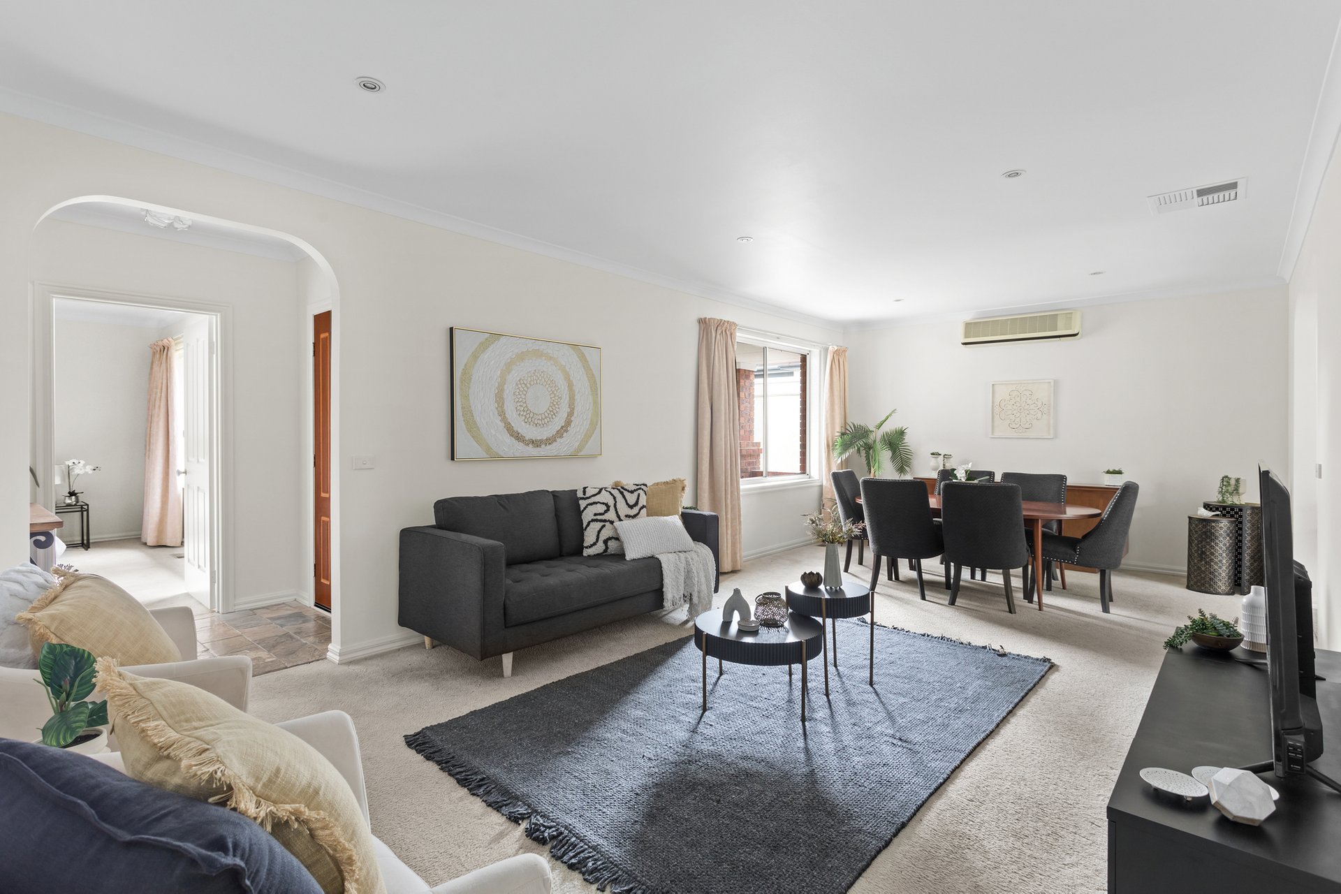 Property Gallery Thumbnail 2