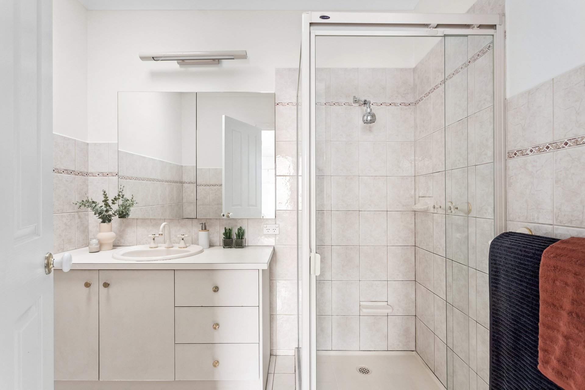 Property Gallery Thumbnail 7