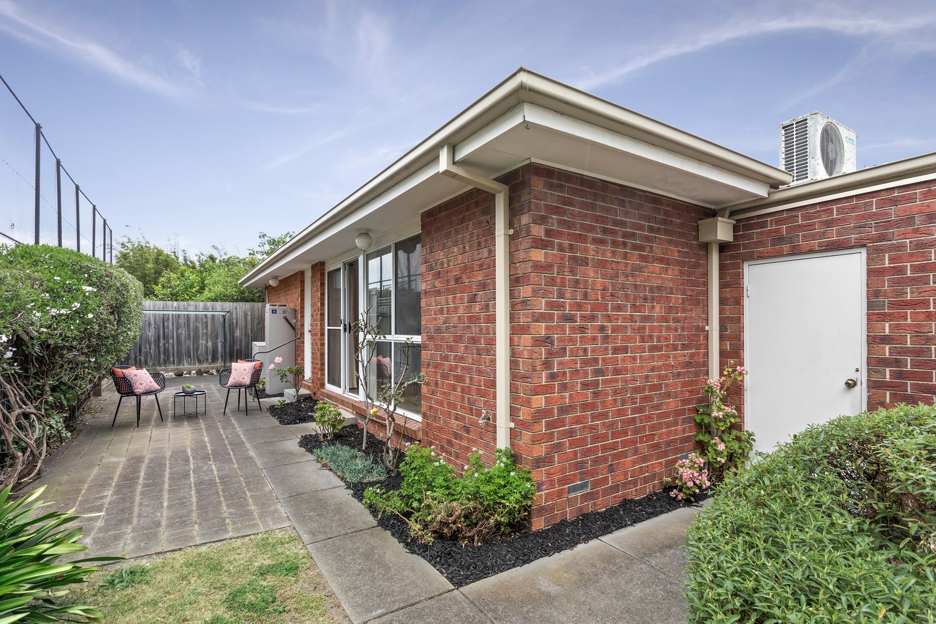 Property Gallery Thumbnail 12