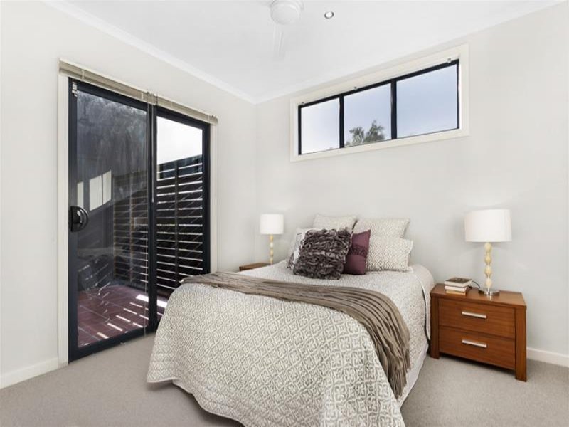 2/46 Halpin Street, Brunswick West image 4