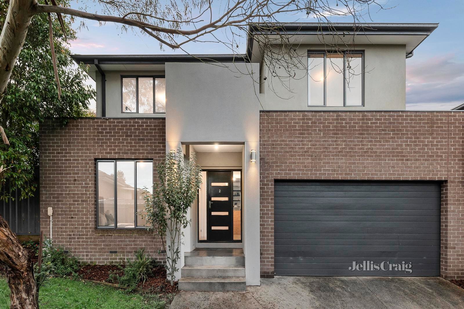 2/46 Oliver Street, Ringwood image 1