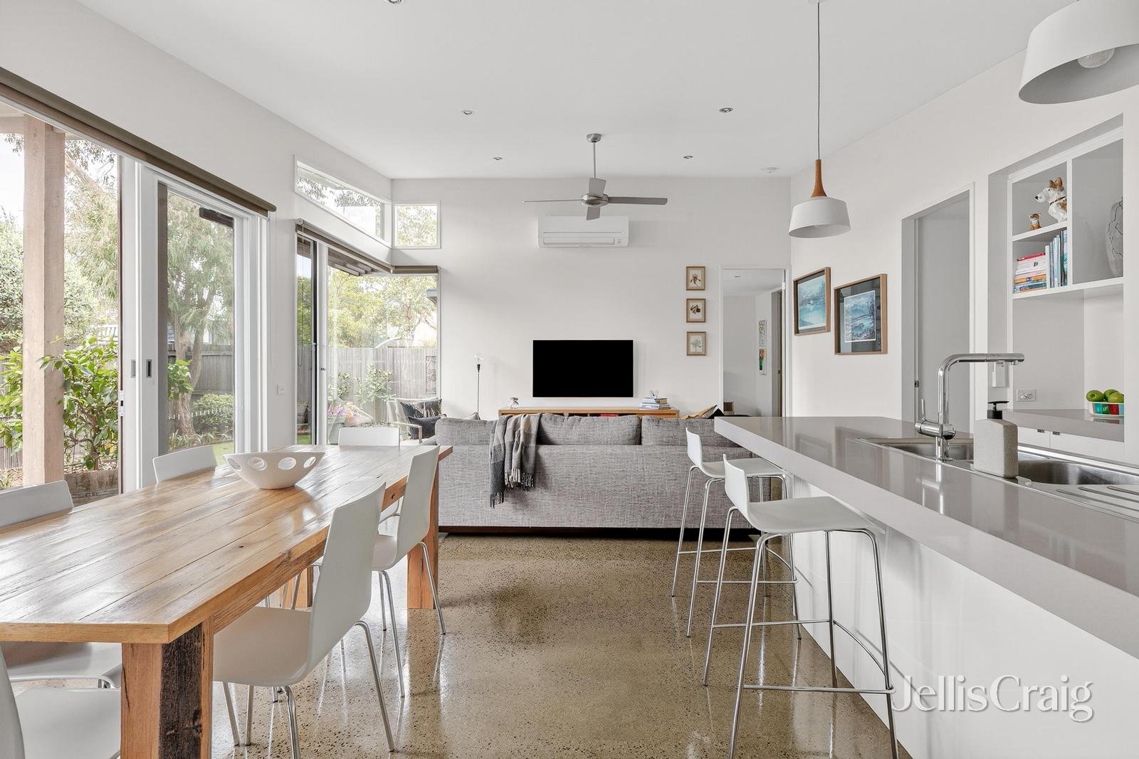 2/46 Sheepwash Road, Barwon Heads image 4