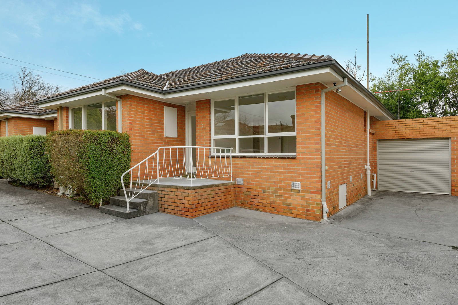 2/46 Summerhill Road, Glen Iris image 1