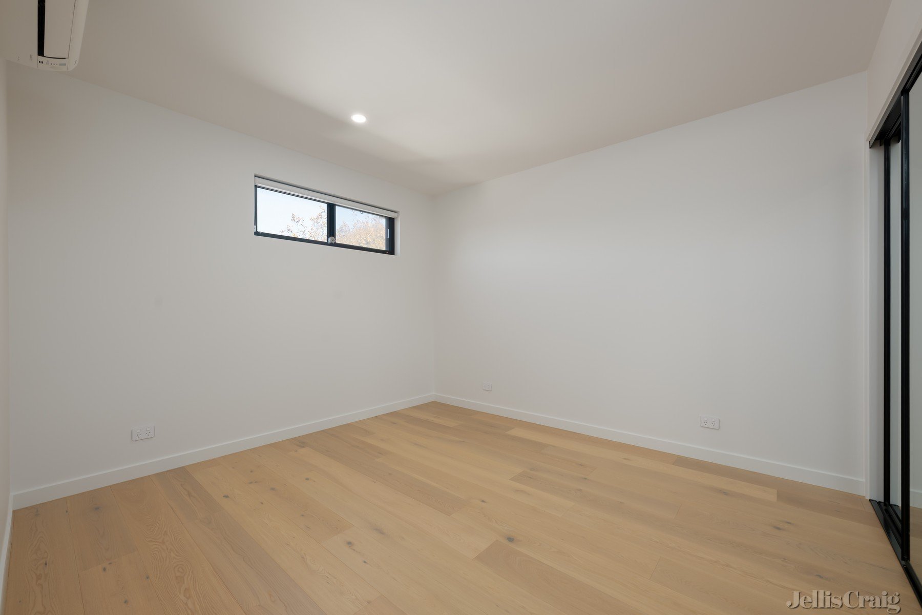 2/46 Toolangi Road, Alphington image 5