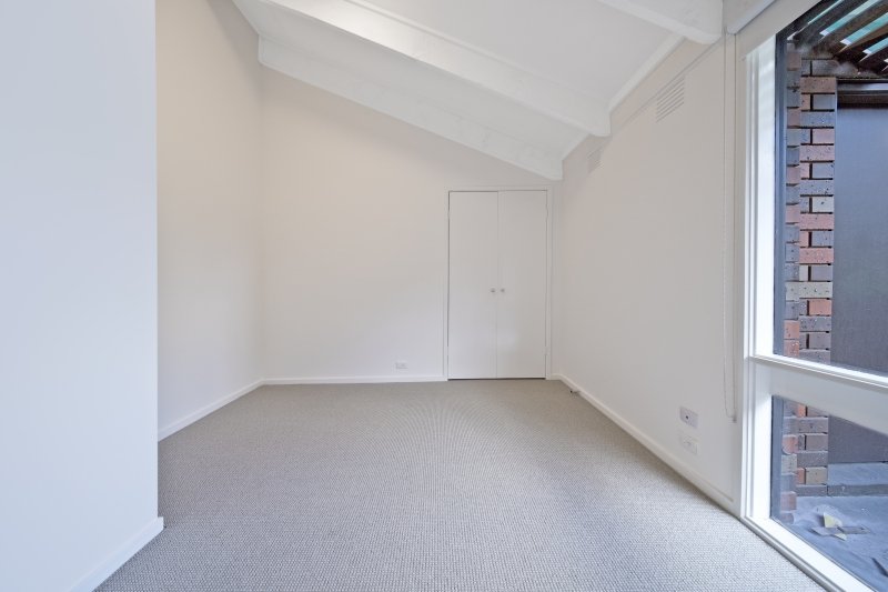 Property Gallery Thumbnail 7