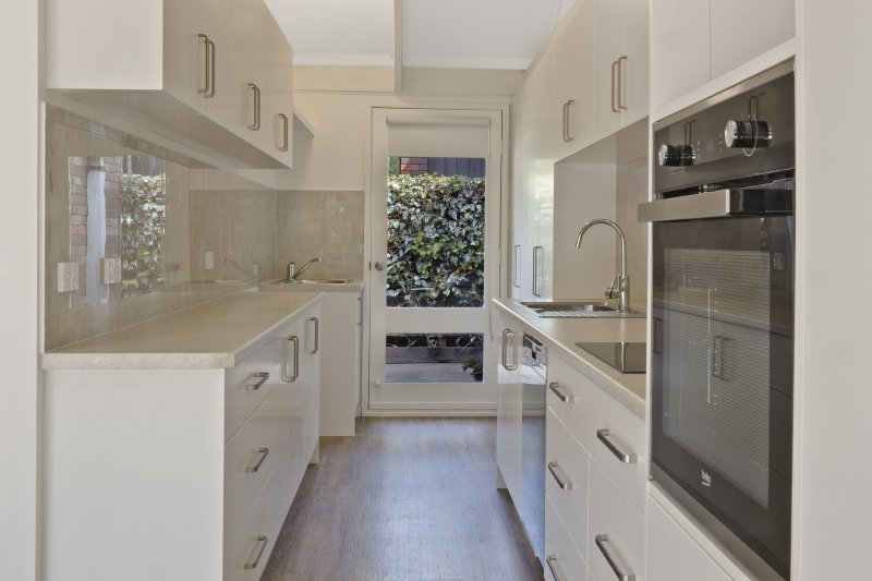 Property Gallery Thumbnail 4