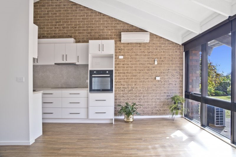 Property Gallery Thumbnail 5