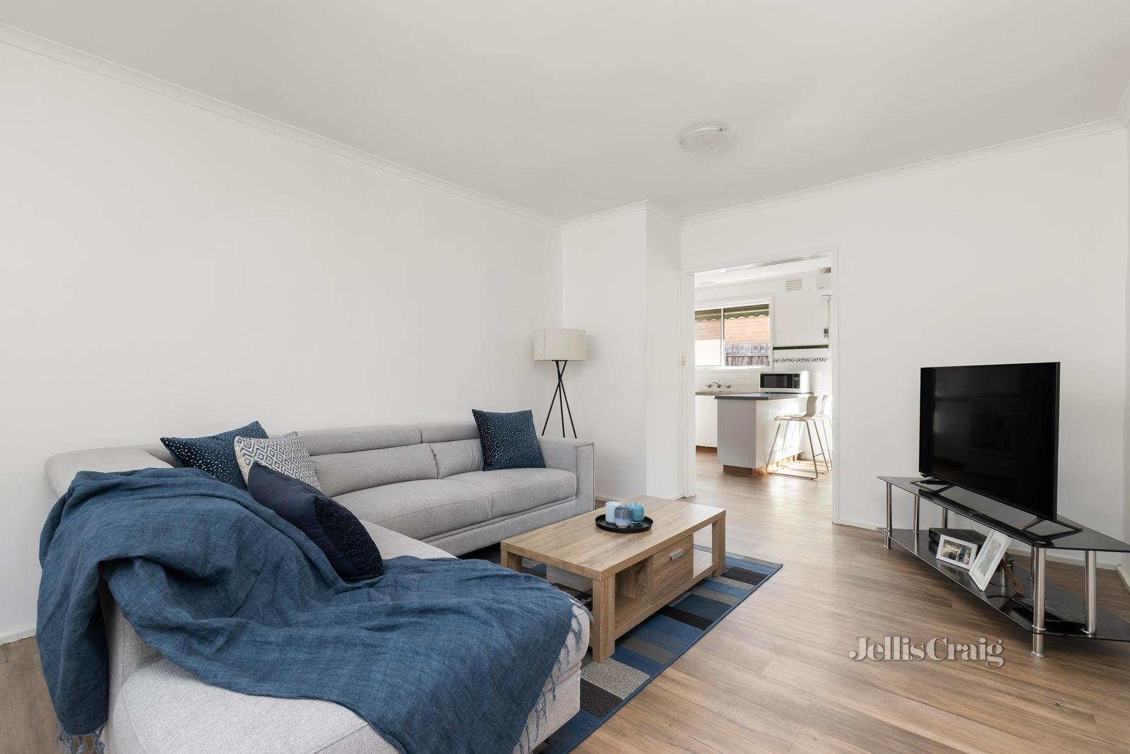 2/46 Warwick Road, Pascoe Vale image 2