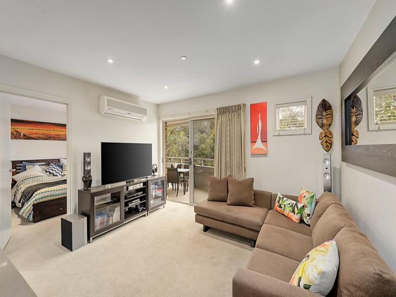 24/60 Harp Road, Kew image 2