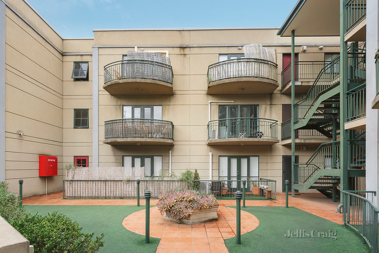 2/461 Lygon Street, Carlton image 8