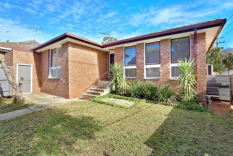 2/467 Pascoe Vale Road, STRATHMORE VIC 3041
