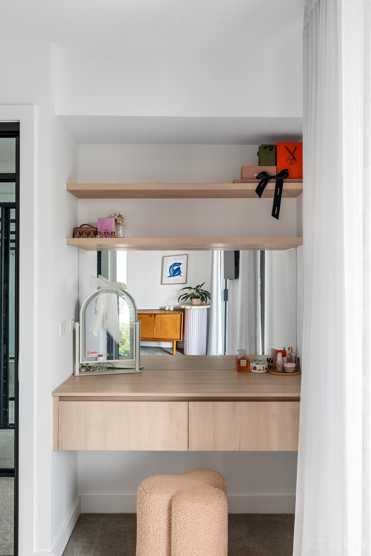 Property Gallery Thumbnail 13
