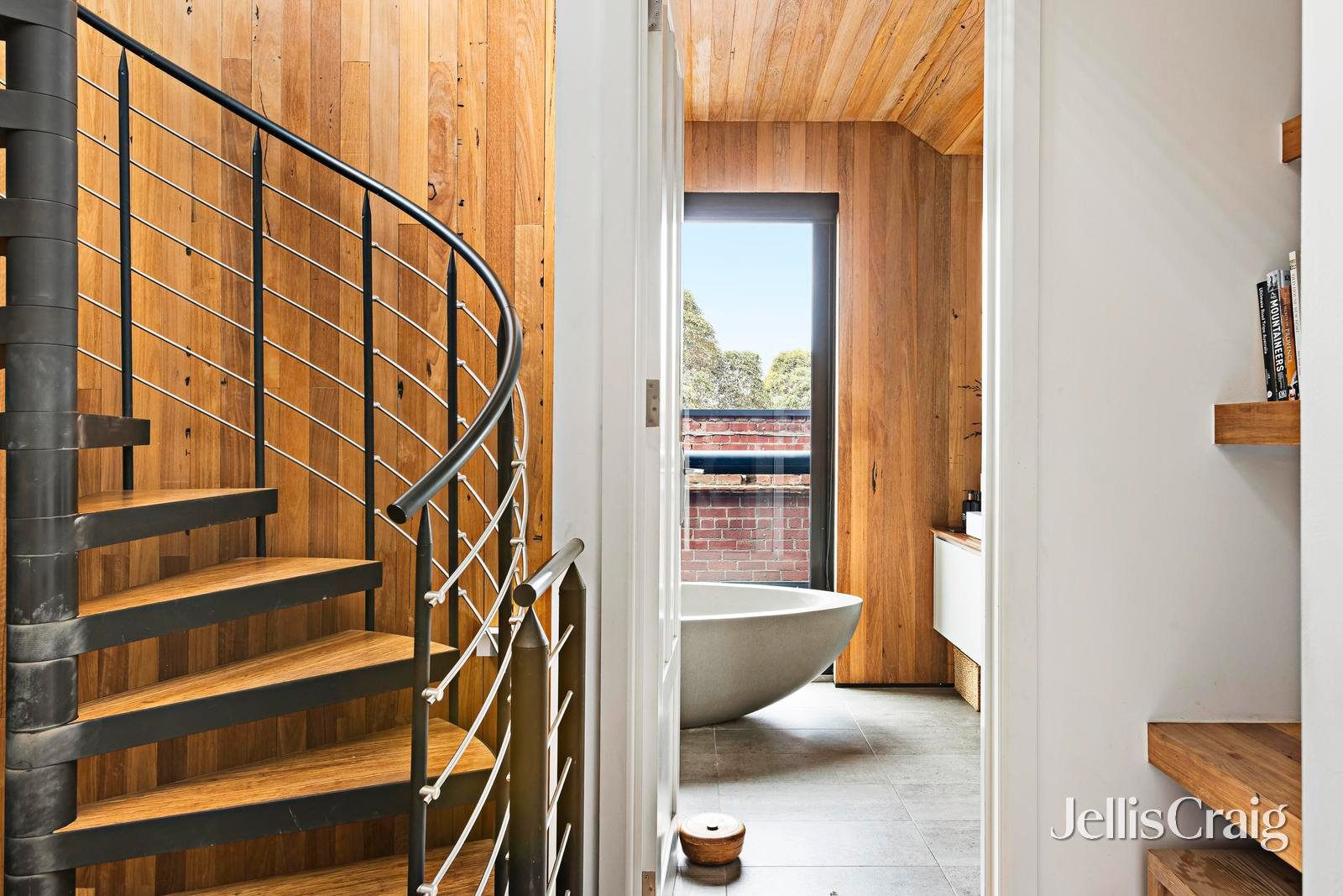 2/47 Ogrady Street, Albert Park image 10