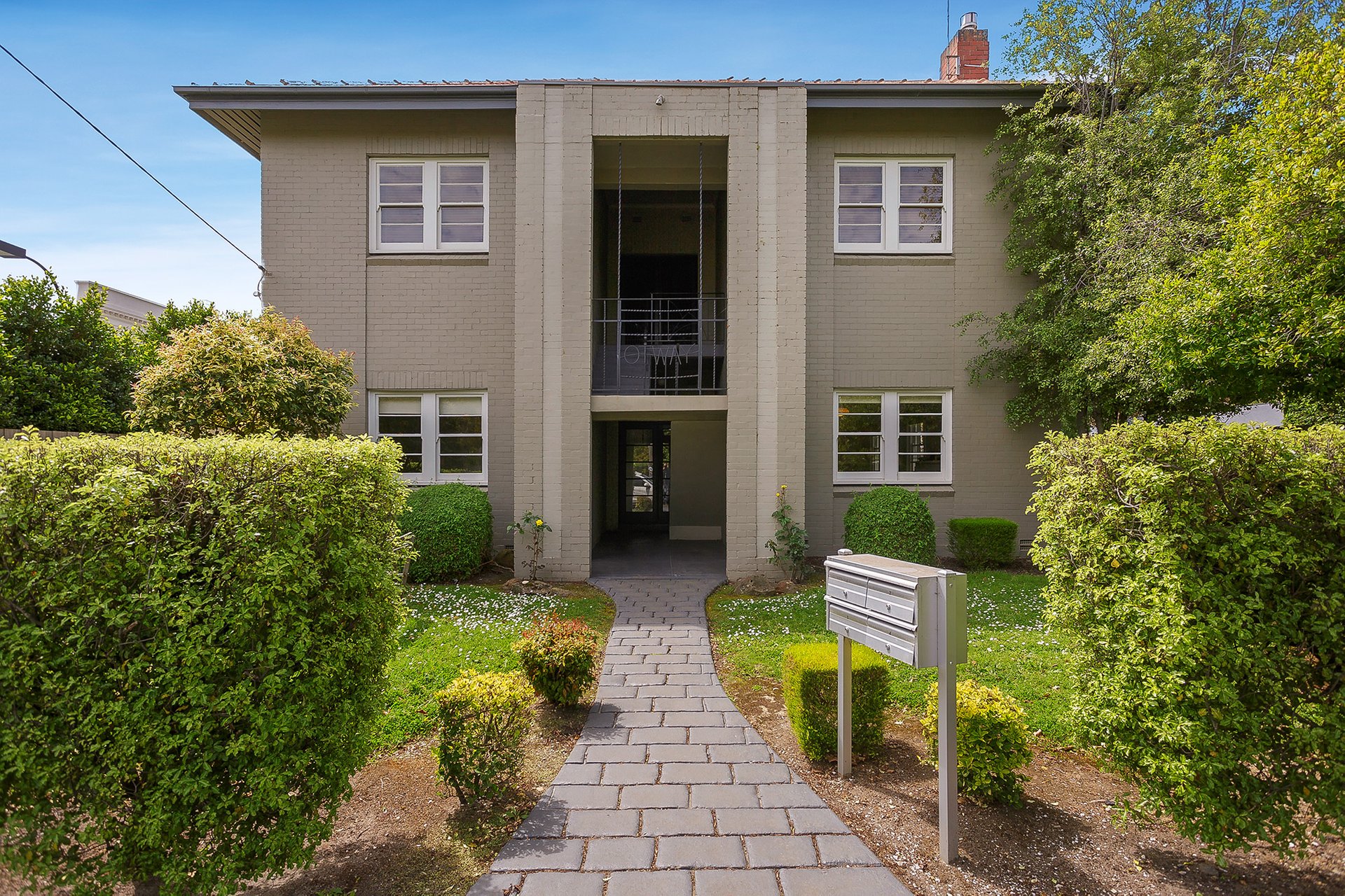 Property Gallery - Main Image