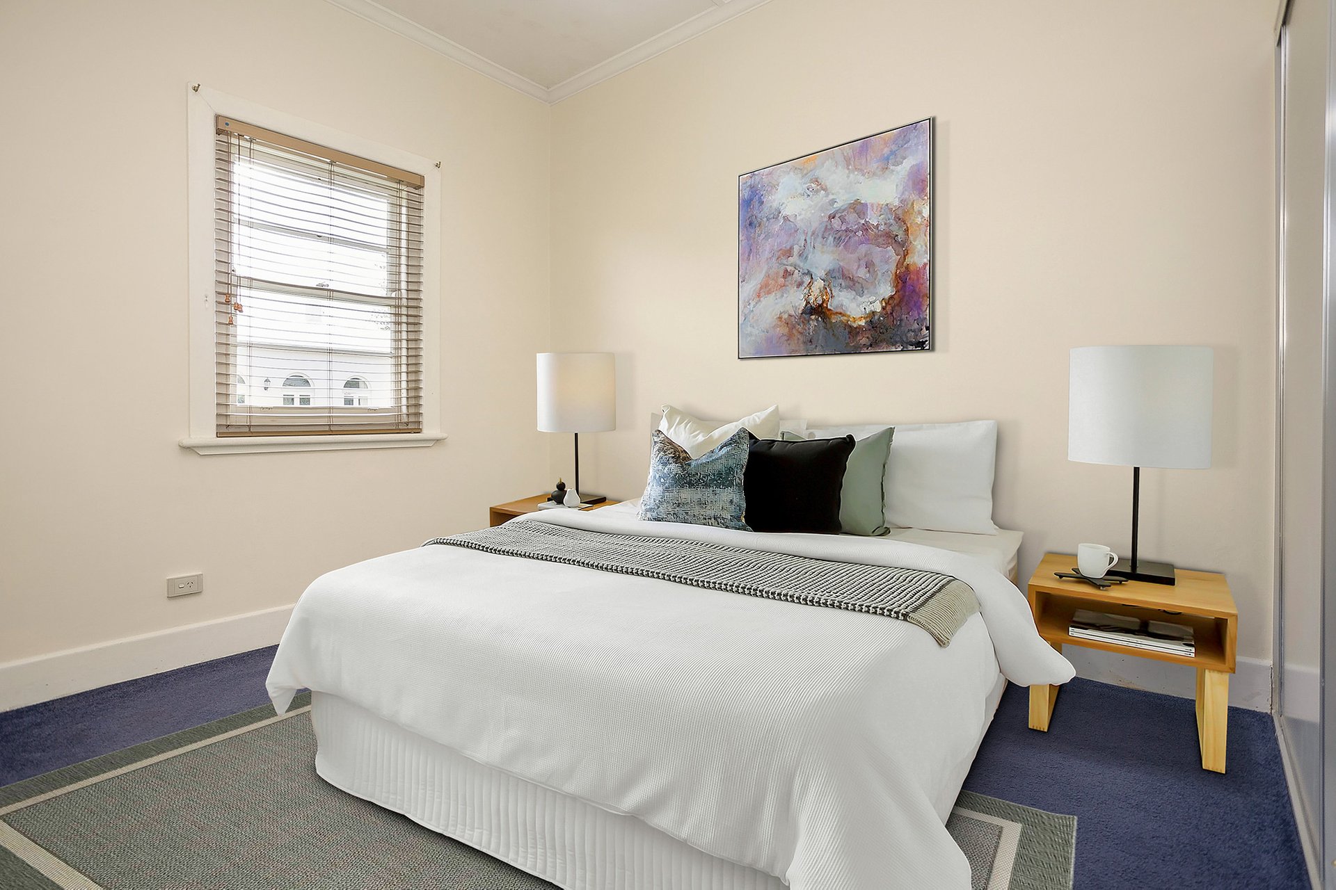 Property Gallery Thumbnail 3