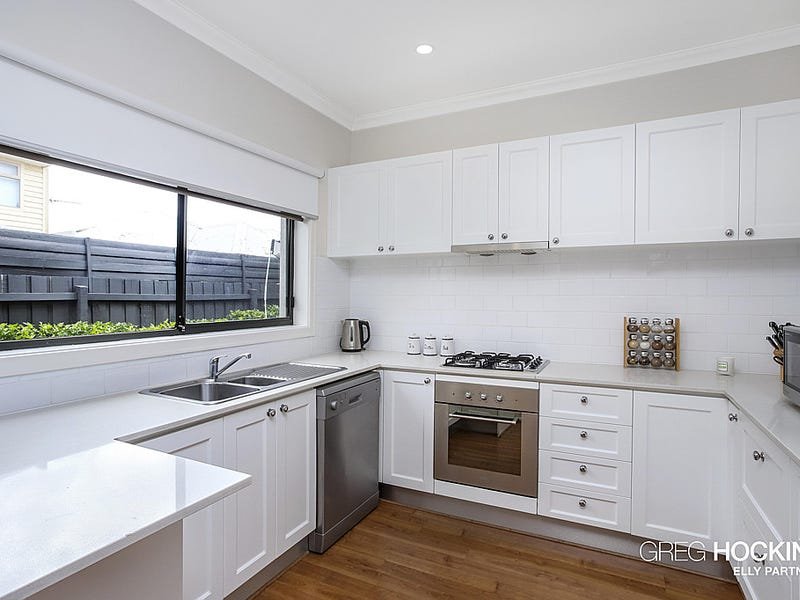 2/47 Paxton Street, South Kingsville image 5