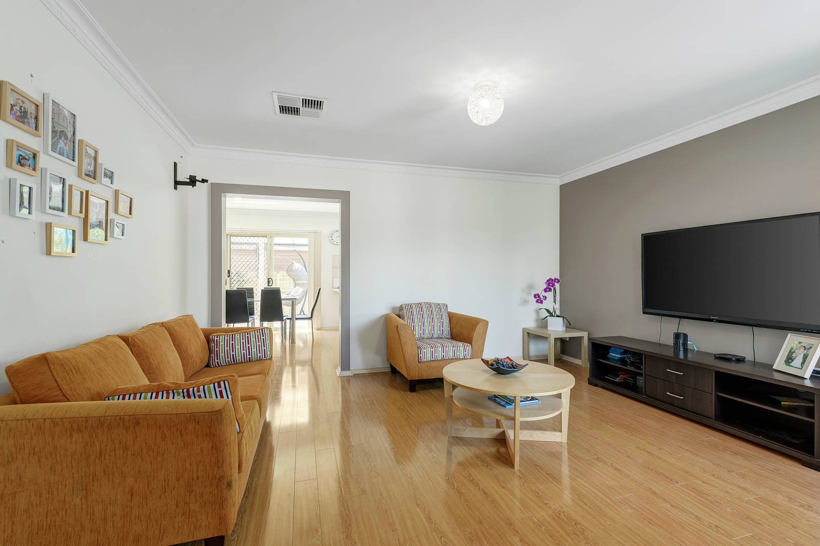 2/47 Shearer Drive, Rowville image 2