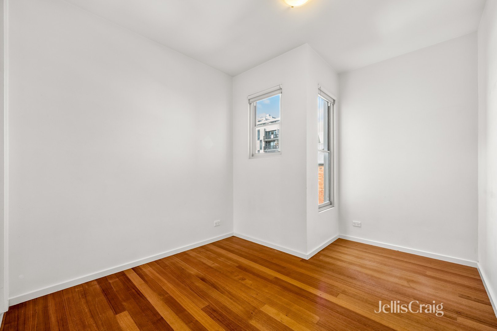 2/478 Sydney Road, Brunswick image 6