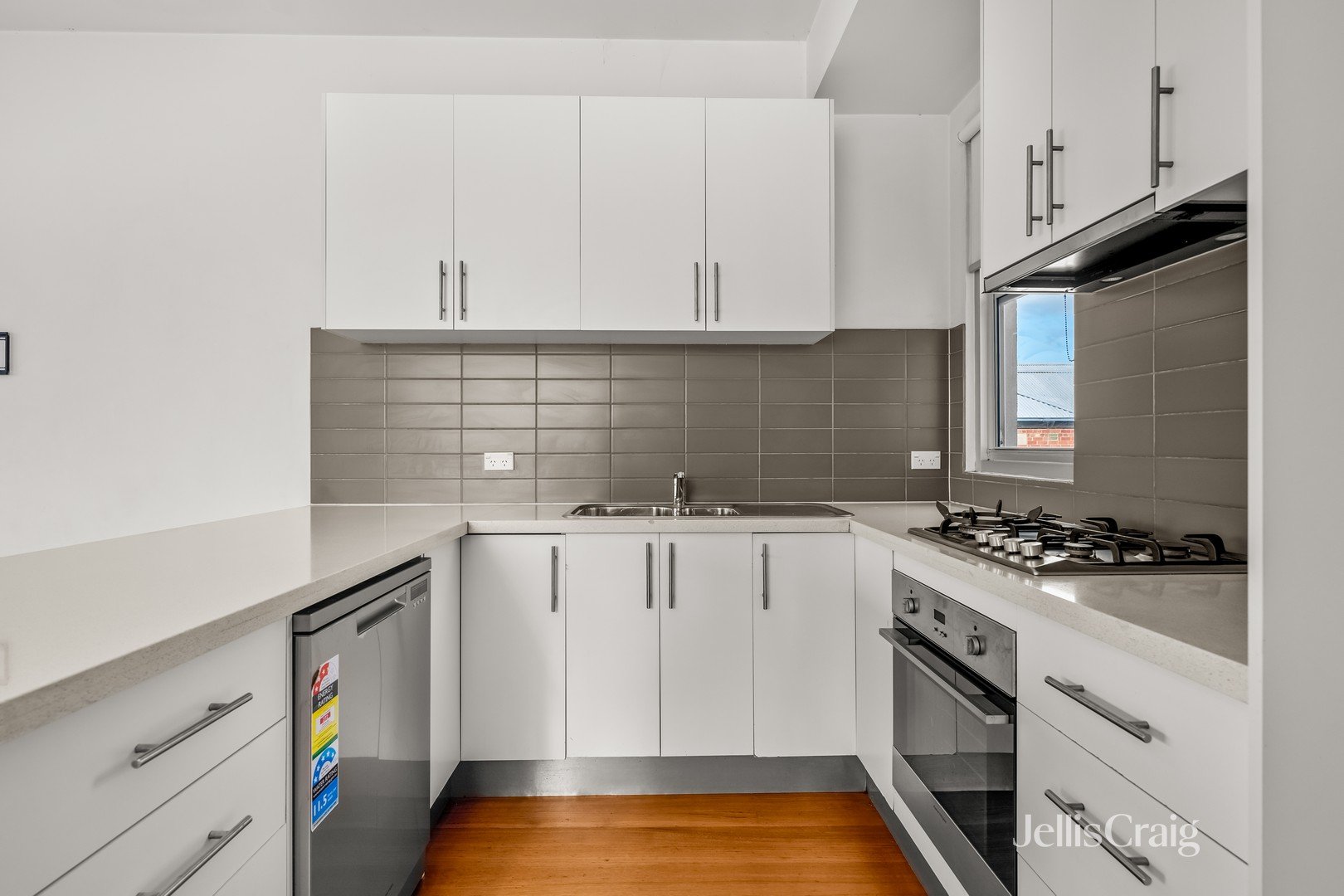 2/478 Sydney Road, Brunswick image 4