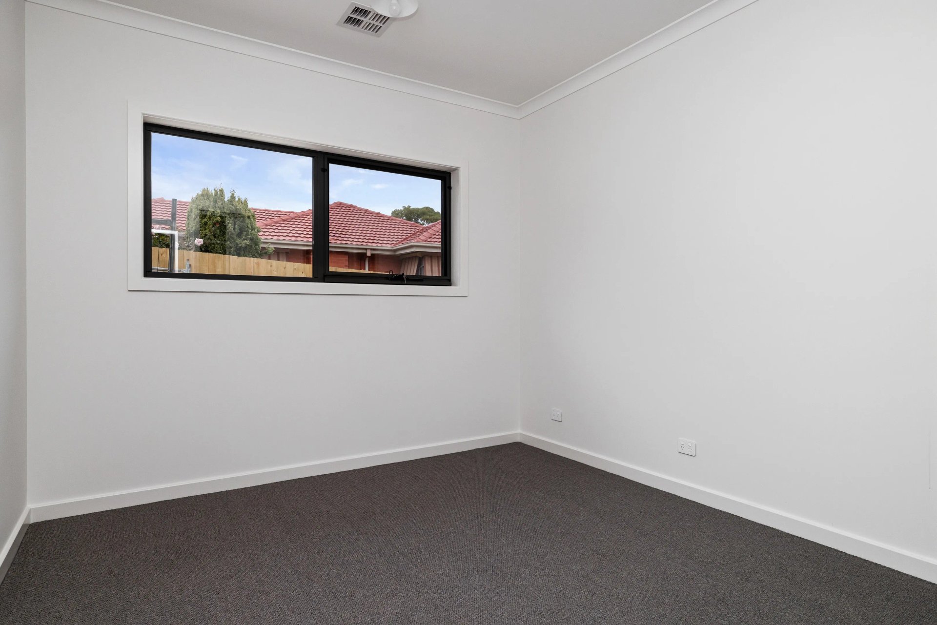 2/48 Cambridge Road, Kilsyth image 4
