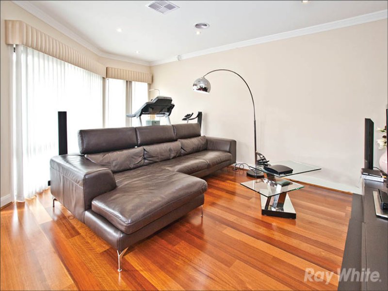 2/48 Delmore Crescent, Glen Waverley image 6