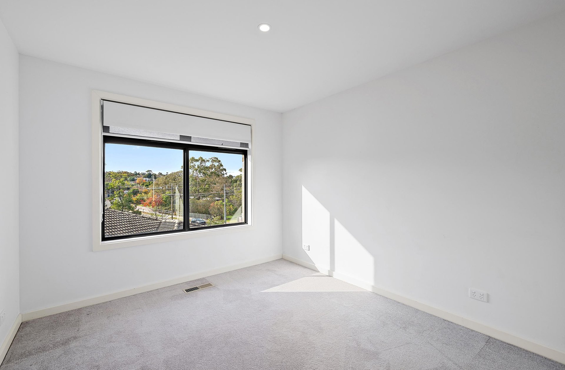 2/48 Diane Crescent, Croydon image 7