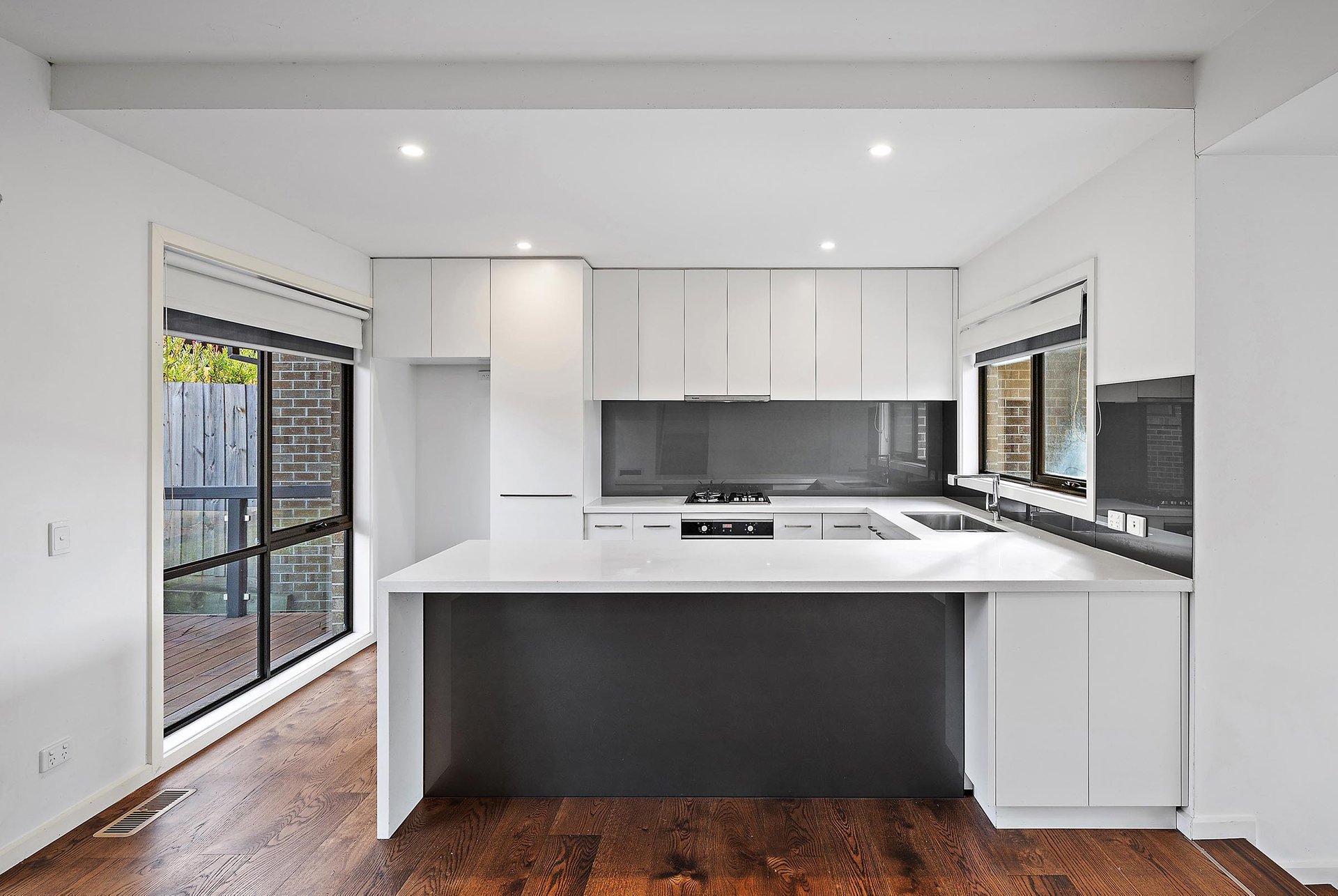 2/48 Diane Crescent, Croydon image 4
