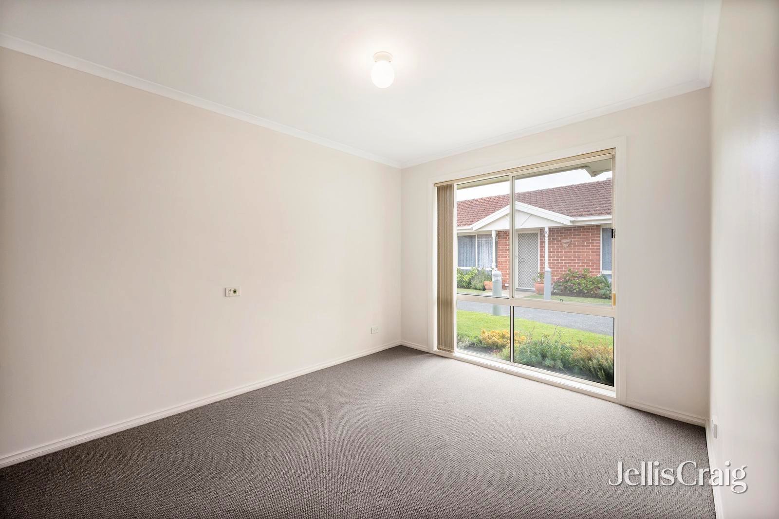 2/48 Liverpool Road, Kilsyth image 7