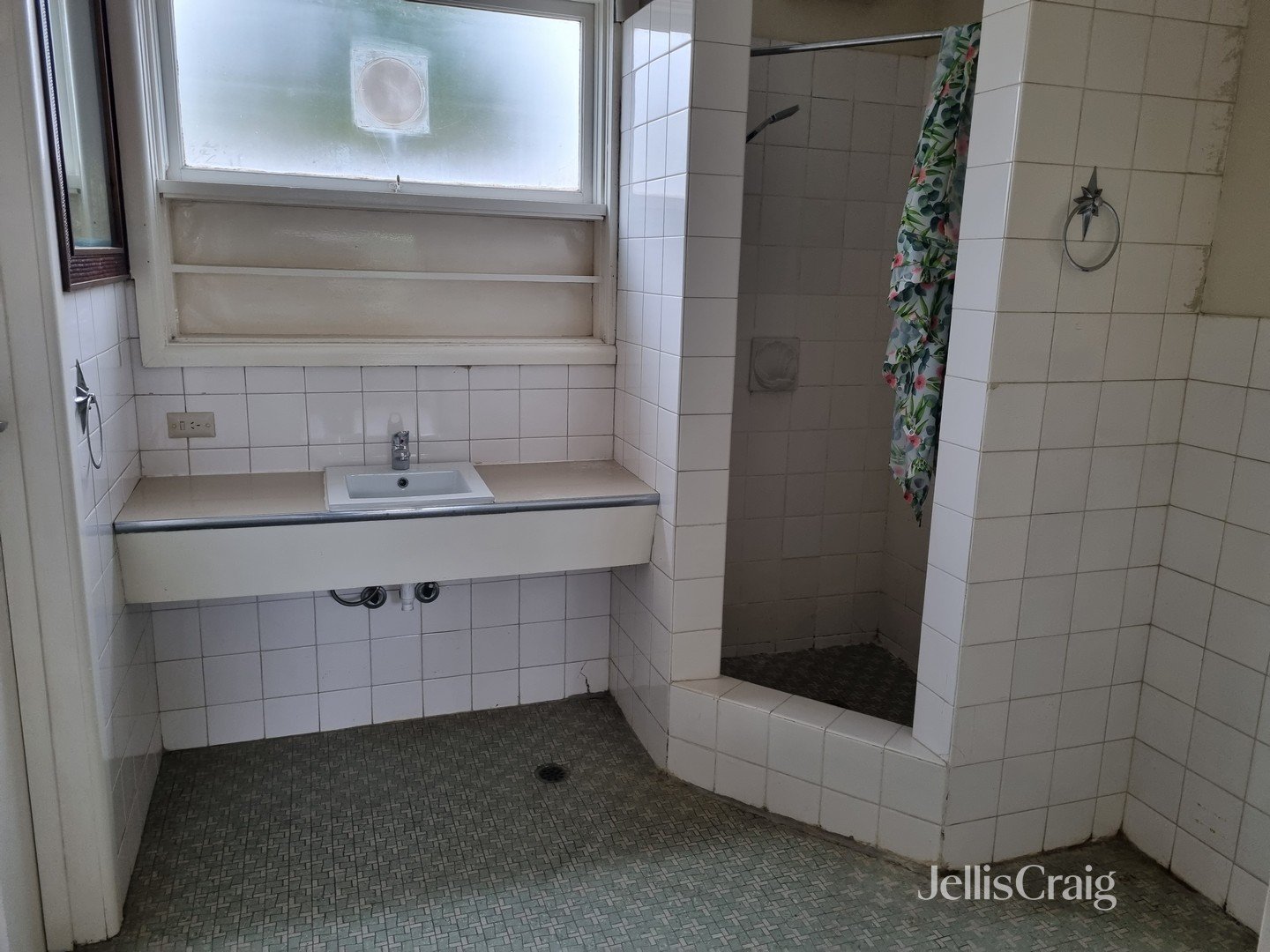 2/48 May Street, Altona North image 6