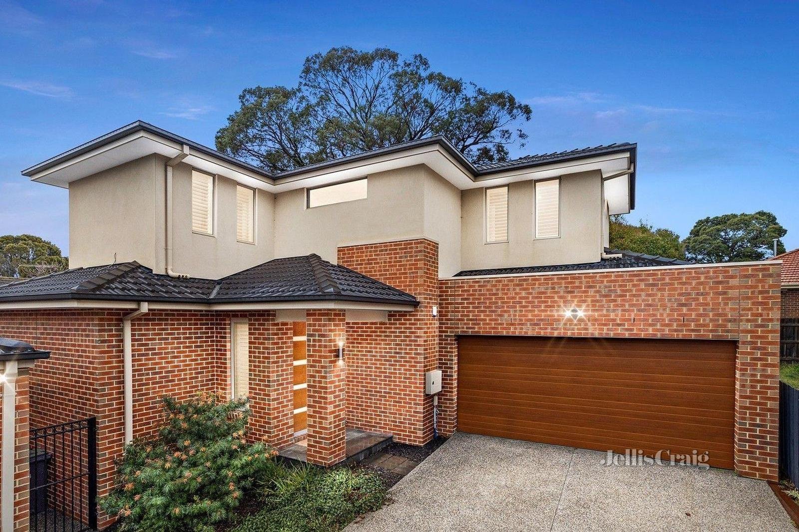 2/48 Mount Street, Glen Waverley image 1