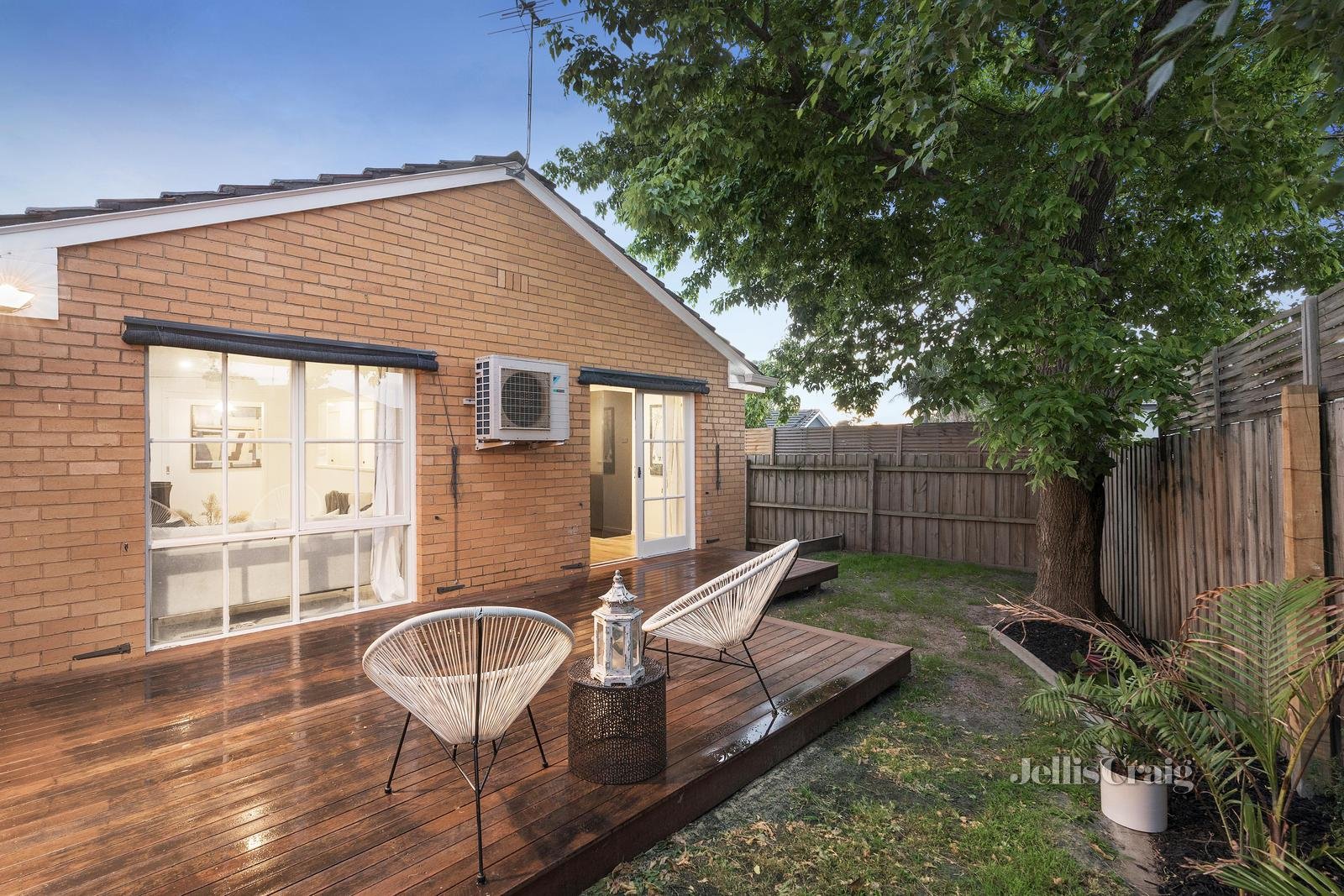 2/48 Pasadena Crescent, Bentleigh East image 9