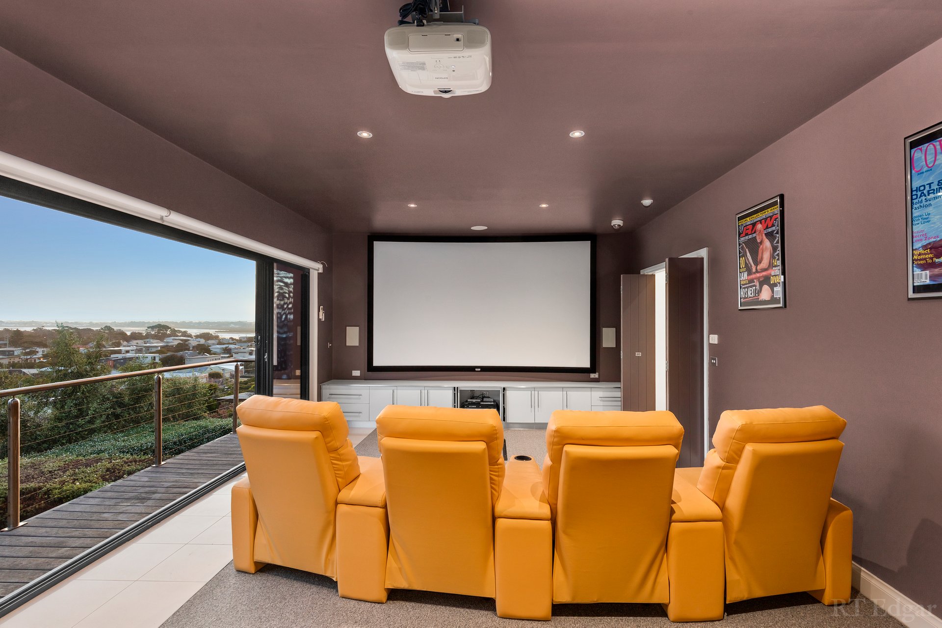 Property Gallery Thumbnail 21