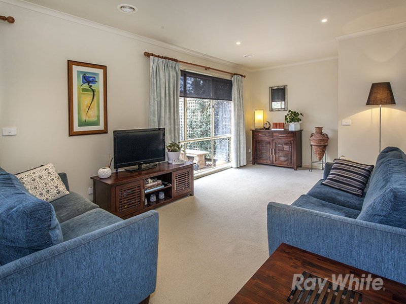 2/48 Townview Avenue, Wantirna South image 3
