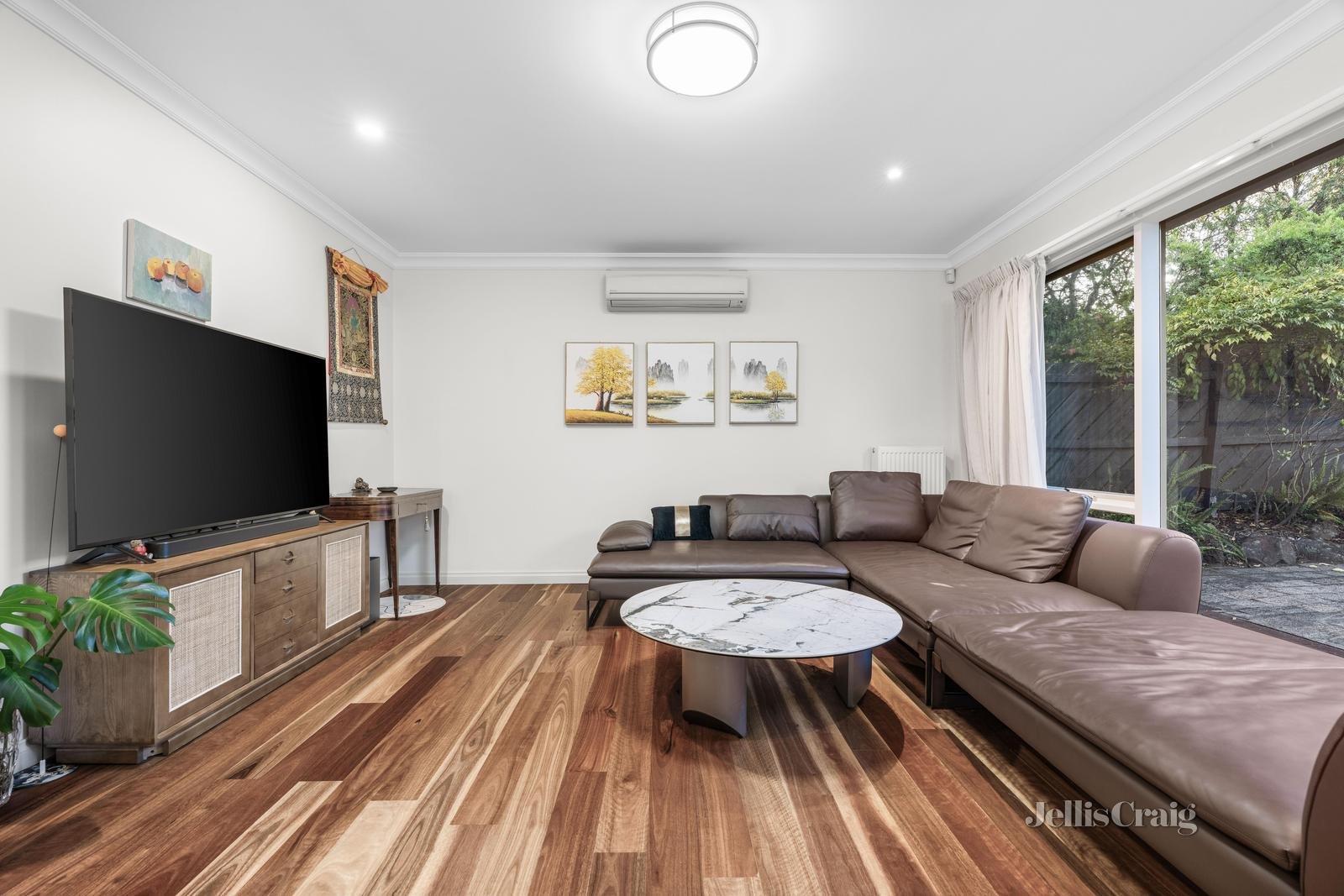 2/48 Warburton Road, Canterbury image 5