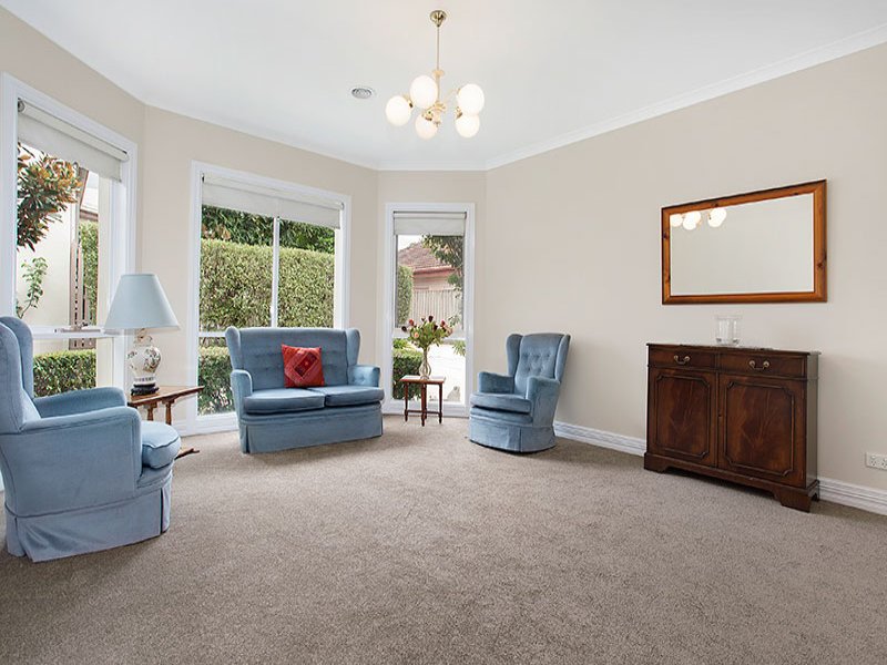 2/48 Westbrook Street, Kew East image 2