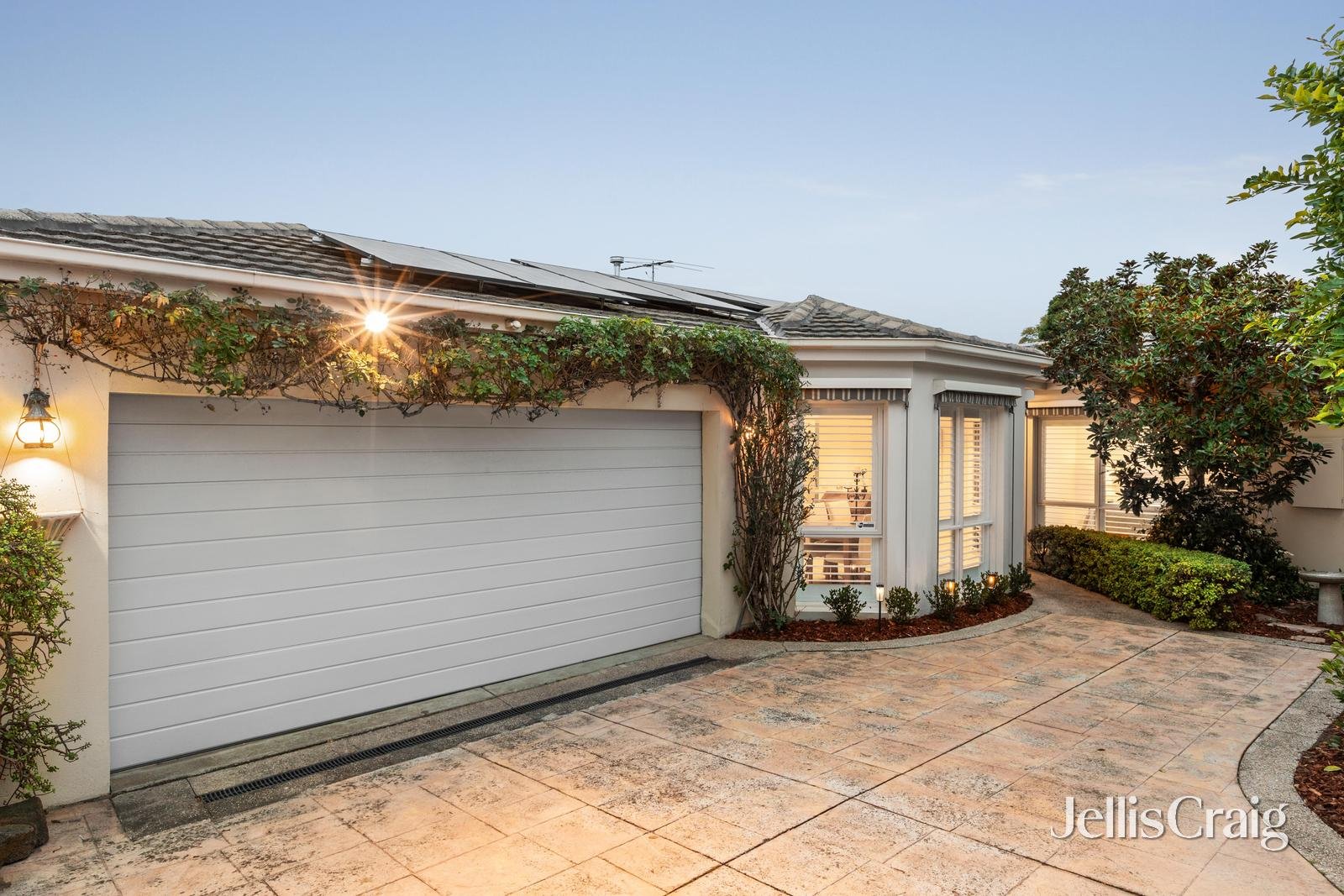 2/48 Westbrook Street, Kew&nbsp;East image 1