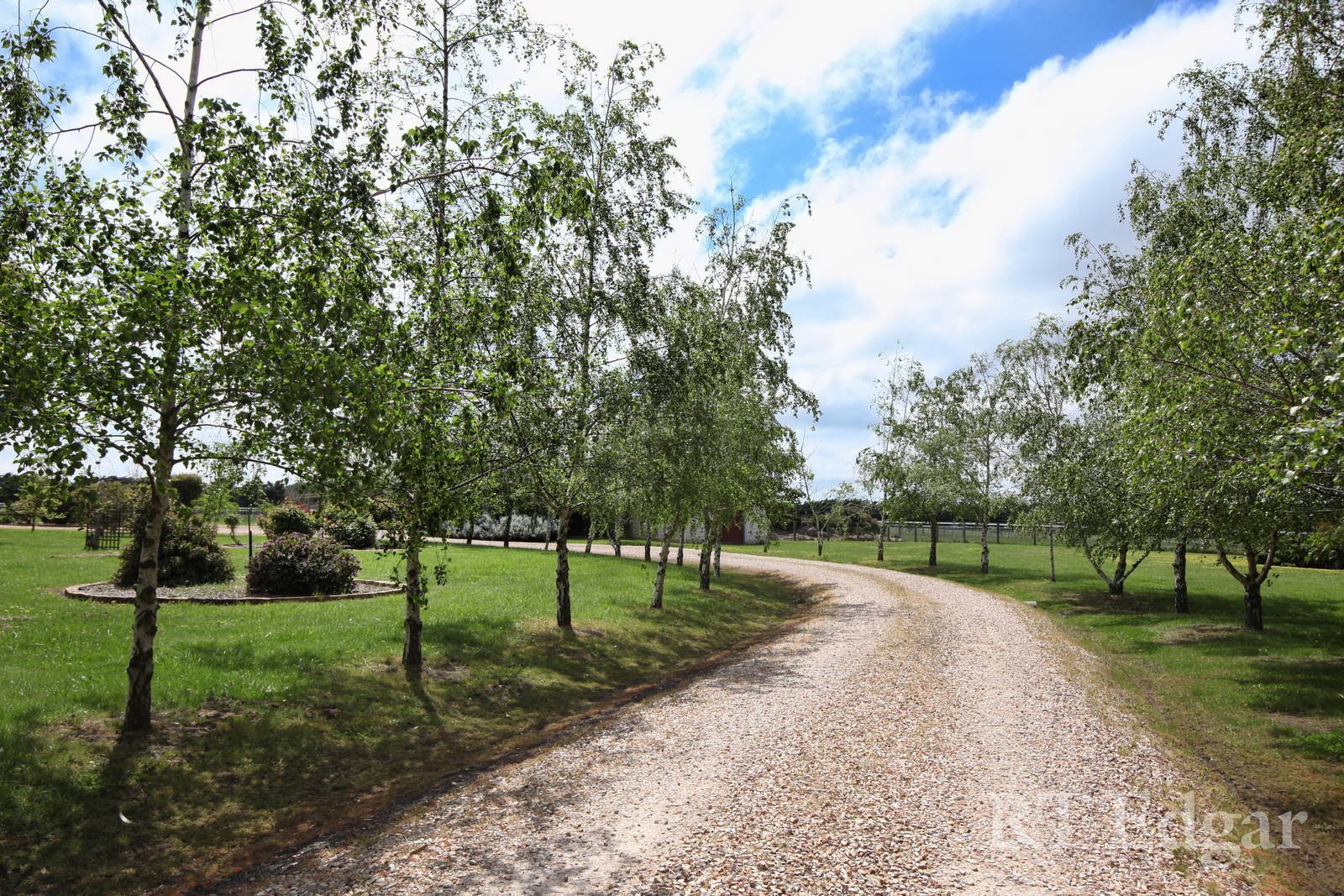 Property Gallery Thumbnail 3