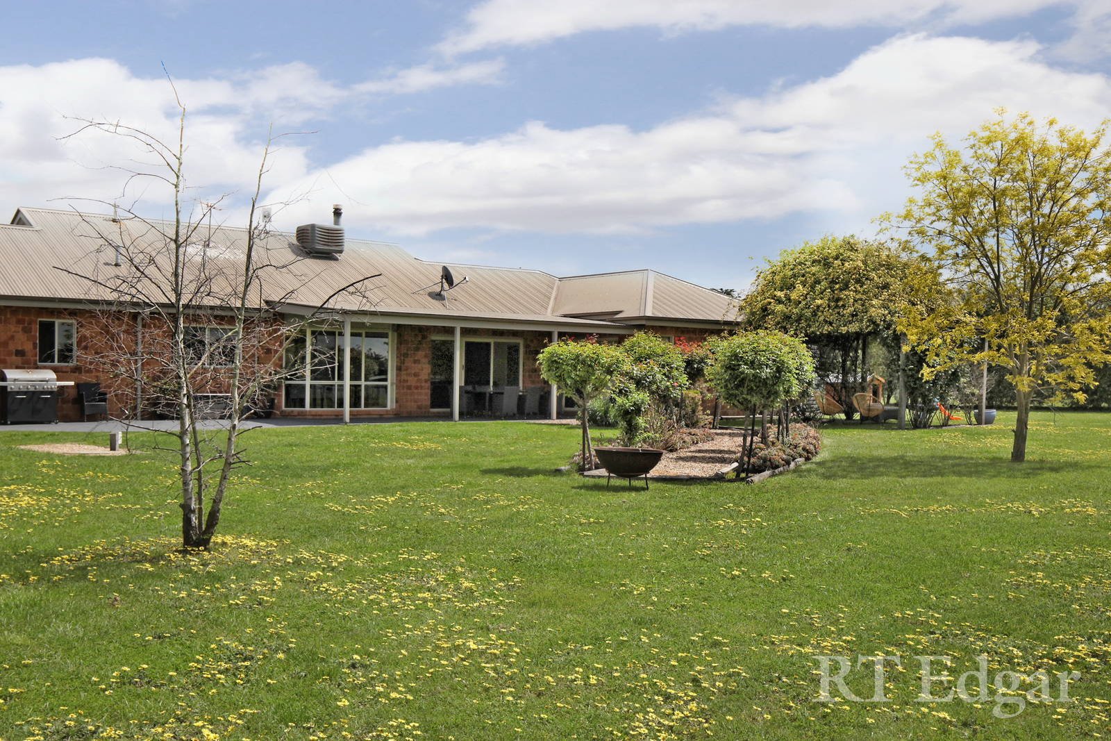 Property Gallery Thumbnail 4