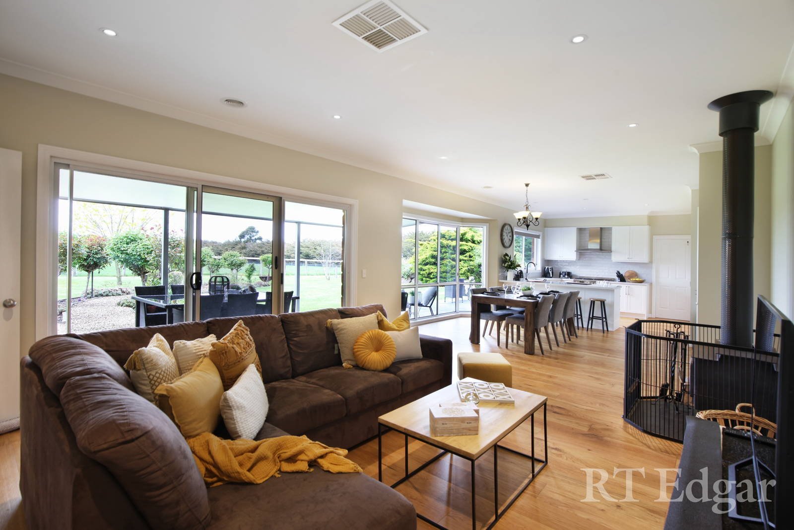 Property Gallery Thumbnail 5