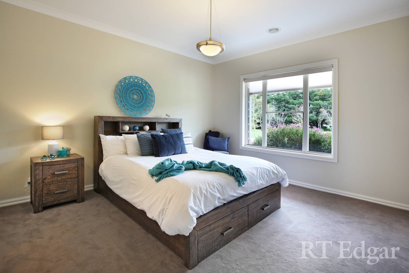 Property Gallery Thumbnail 10