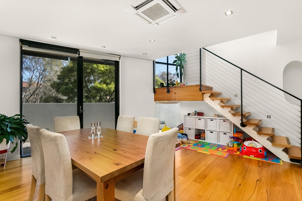 2/489 St Kilda Street, Elwood image 7
