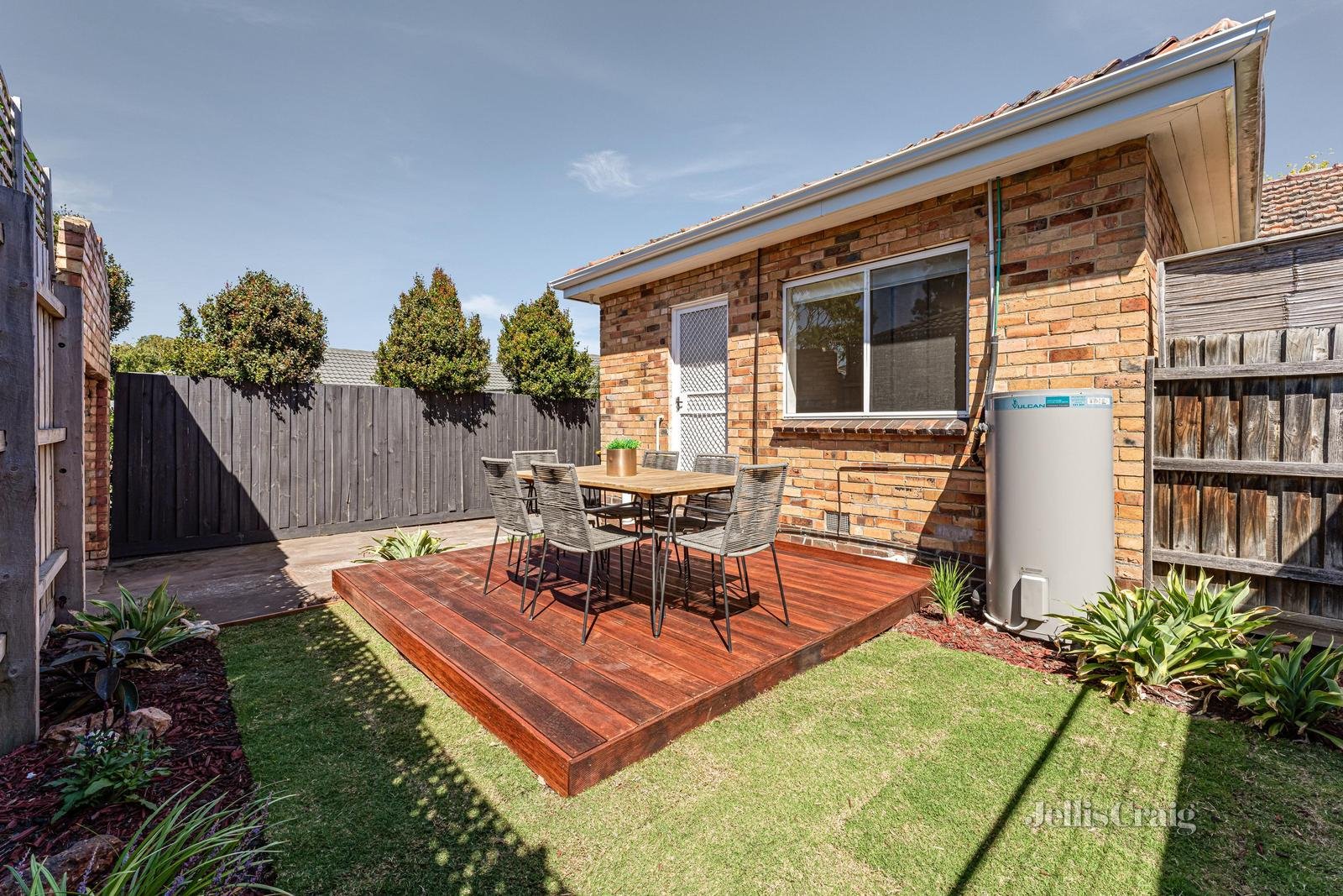 2/49-51 Patty Street, Mentone image 10