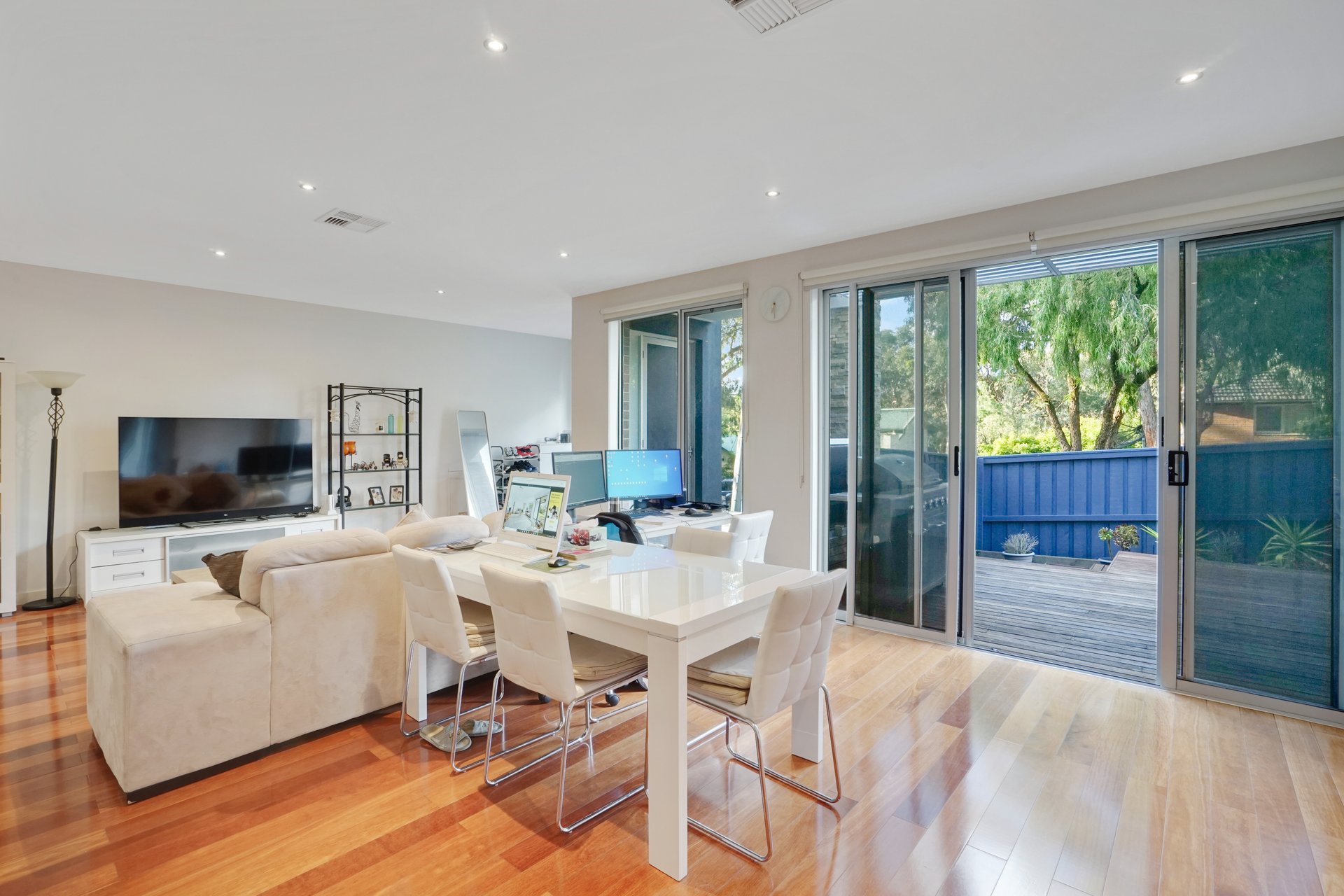 2/49 Alice Street, Mount Waverley image 5