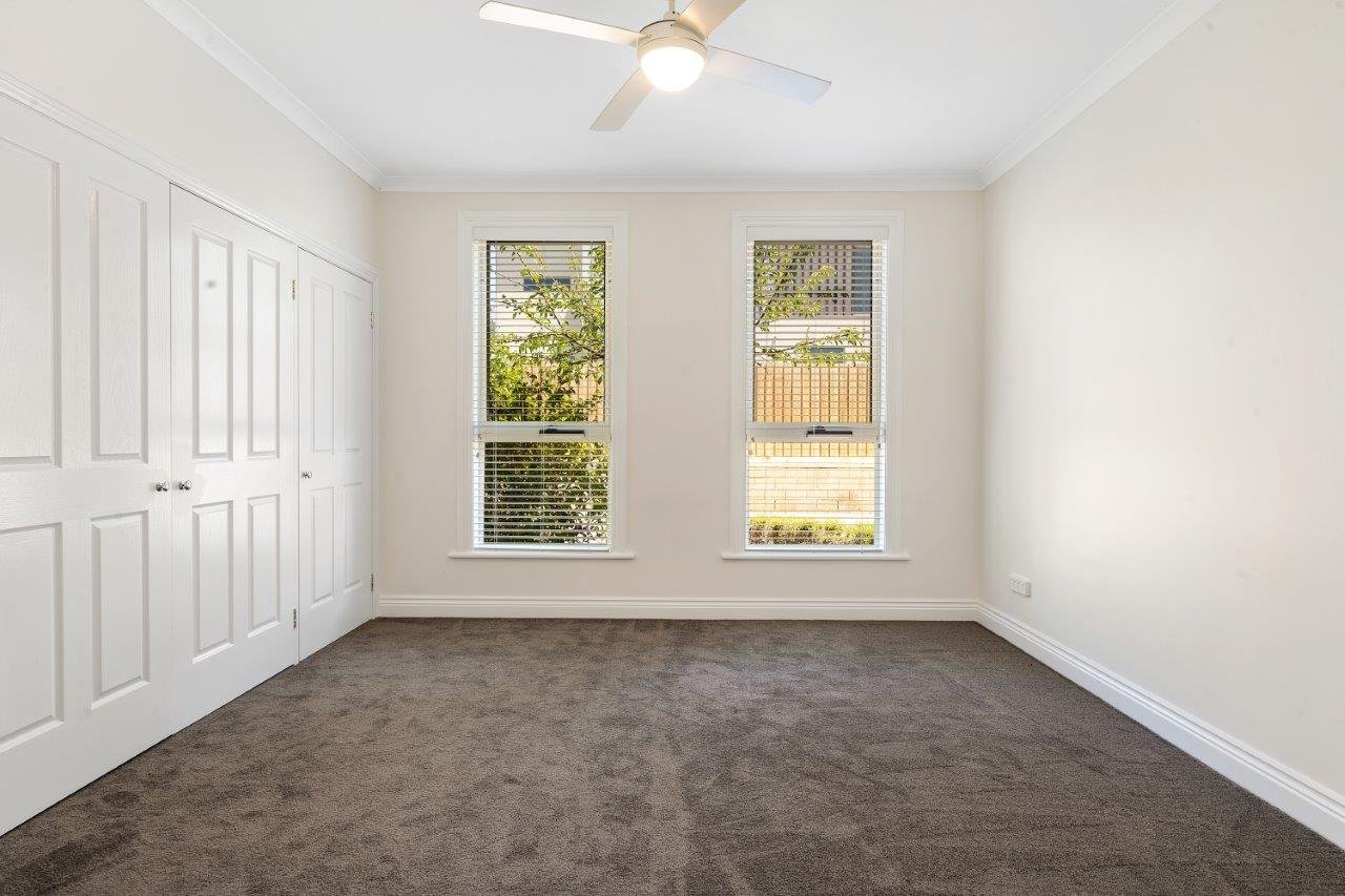 Property Gallery Thumbnail 6