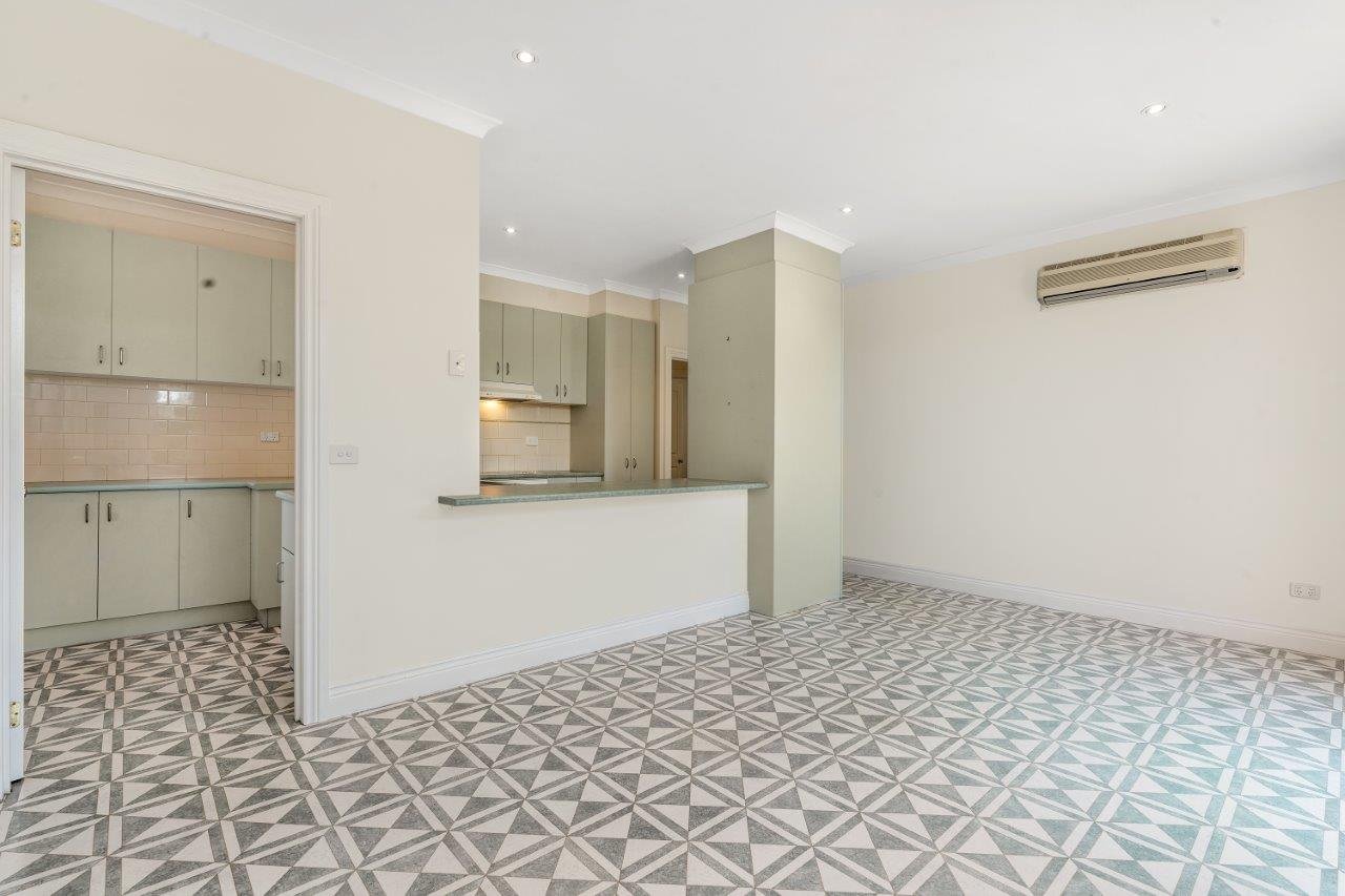 Property Gallery Thumbnail 5