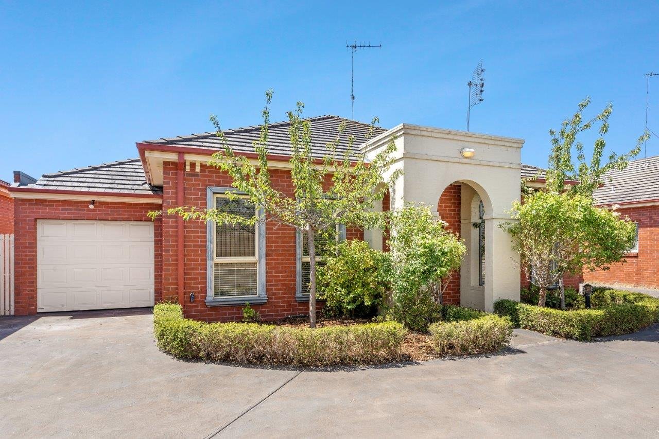 Property Gallery Thumbnail 2
