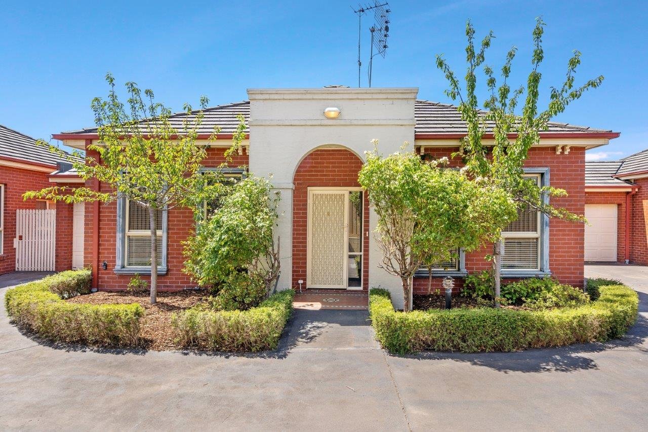 Property Gallery - Main Image