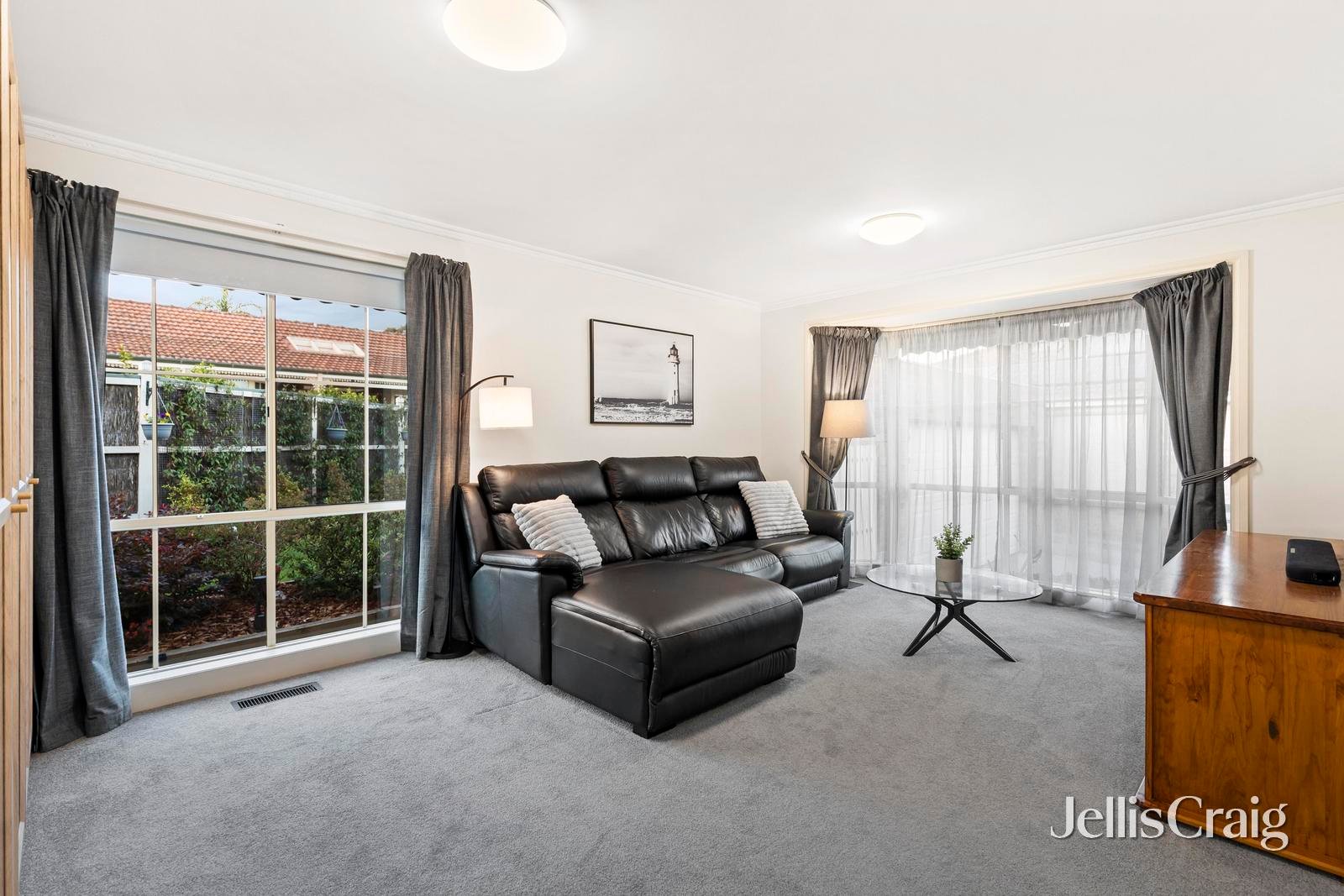 2/49 Fortuna Avenue, Croydon image 3