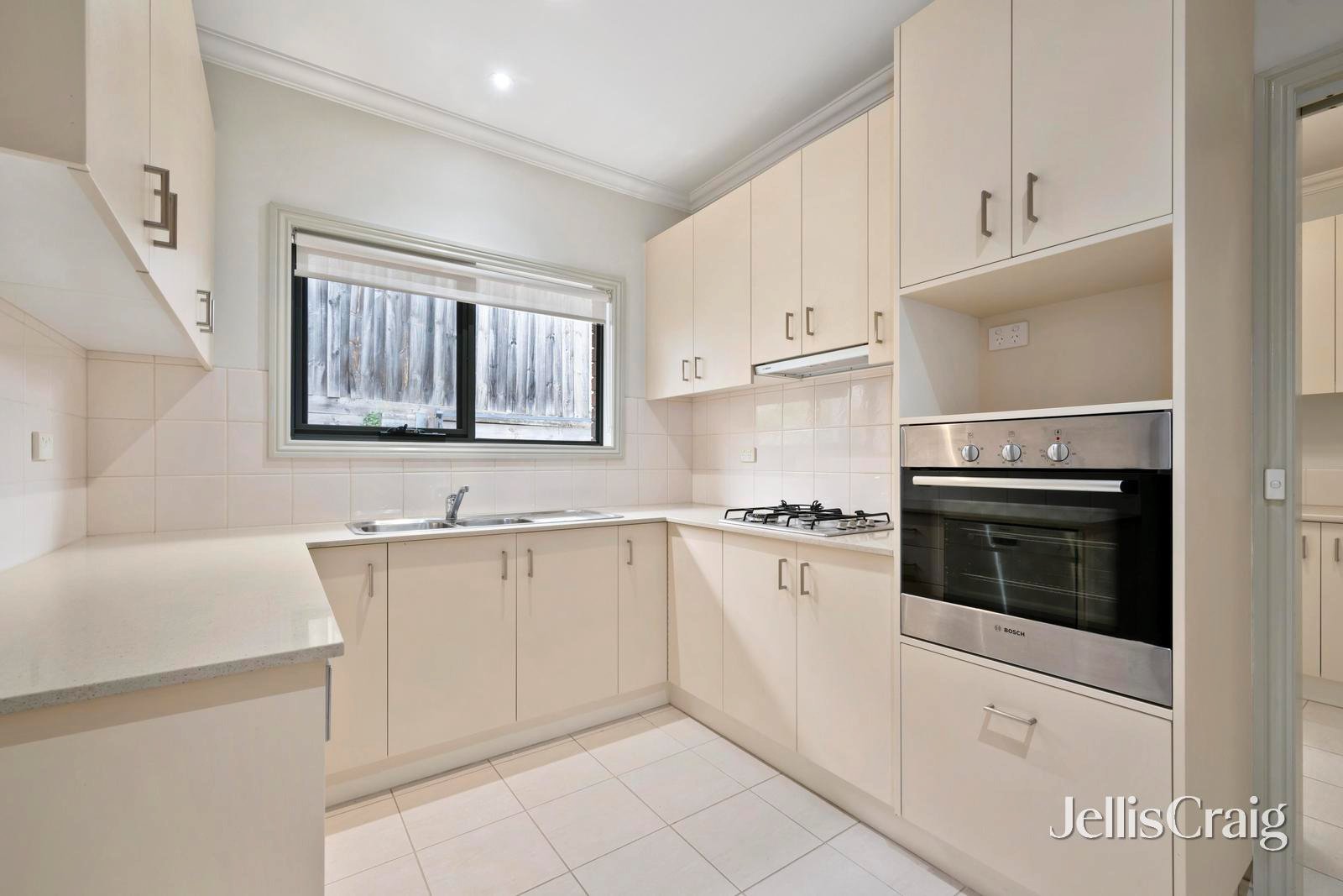 249 Grosvenor Walk, Lilydale image 5