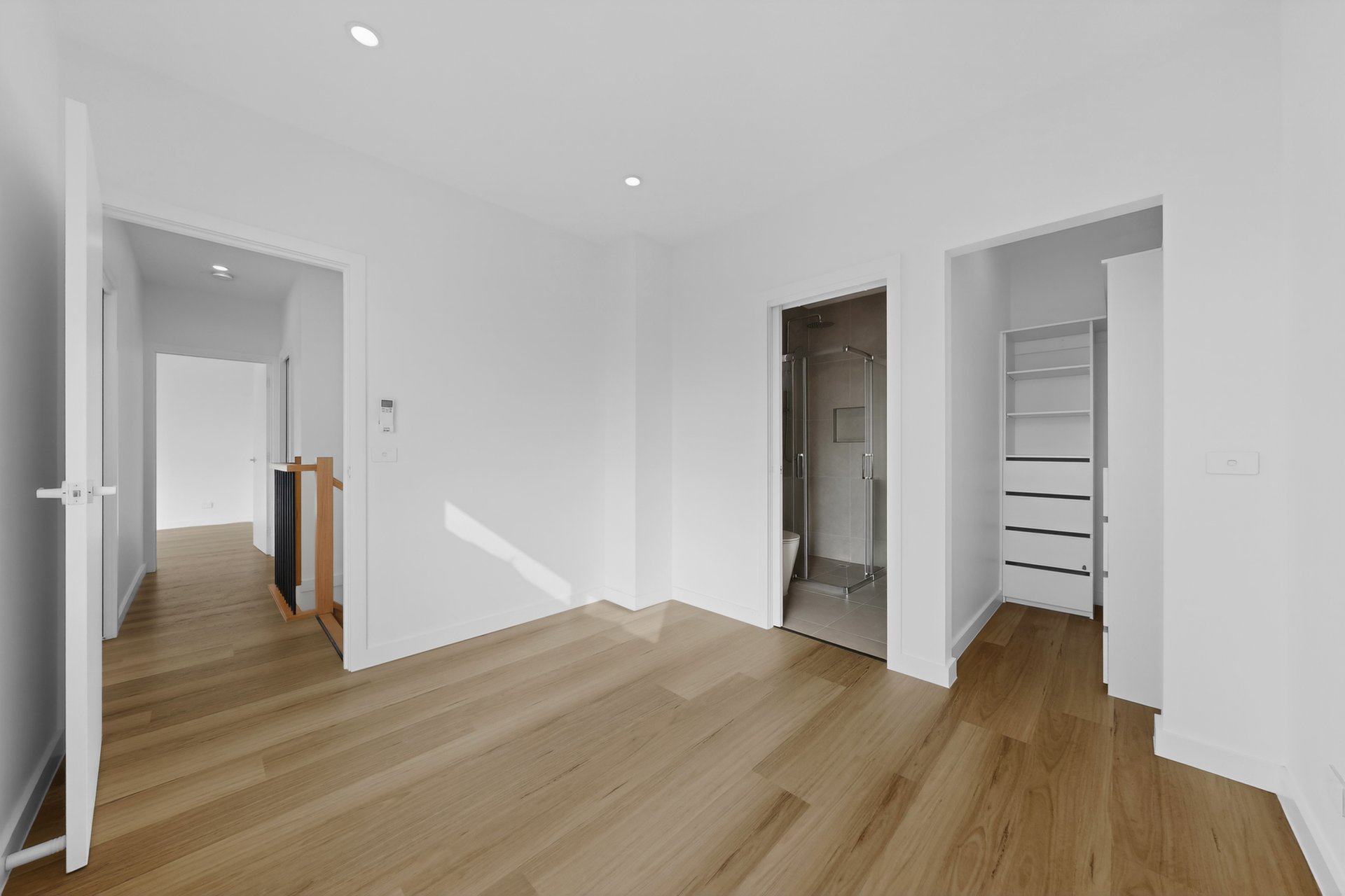 2/49 Queens Parade, Fawkner image 7